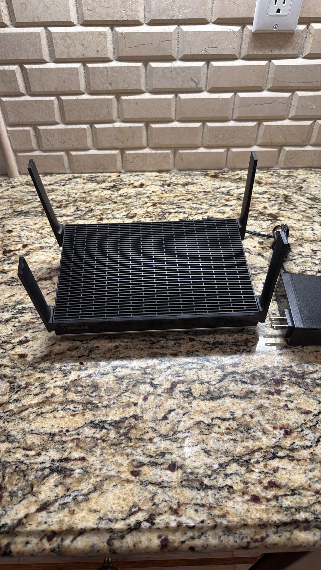 Linksys MR9600 WiFi Router