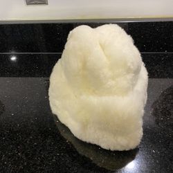 Handmade in Peru 100% Alpaca Fur Snow White Hat 24” Circumference by EF Intl.