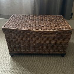 Wicker Storage Trunk