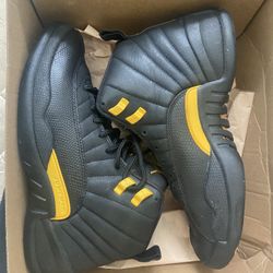 Jordan 12 BLACK TAXI 