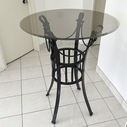 41.5” Bar Height Table: 33”W x 41.5”H