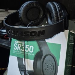 Samson - Over the ear headphones