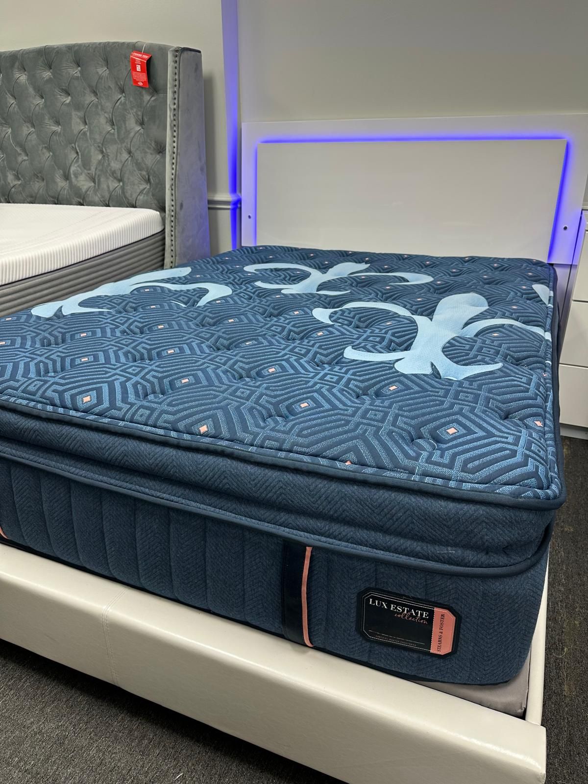 Brand Name Mattresses - Factory Showroom