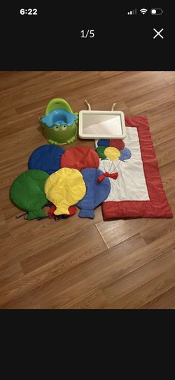 Crib blanket  balloons decoration crib mirror and potty