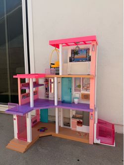 Barbie Dreamhouse