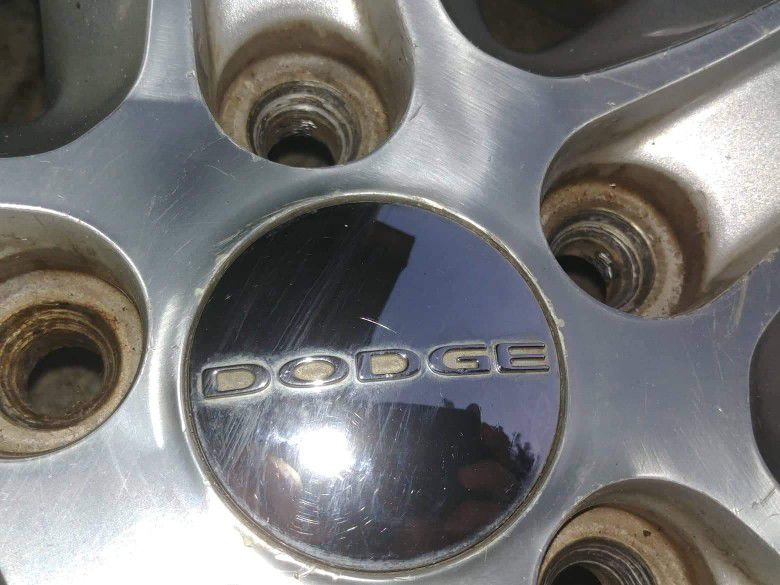 Dodge Avenger/Charger Wheels and Tires
