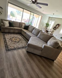Moving sale
