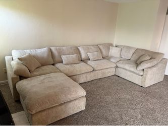 BRAND NEW! 6 Piece Oatmeal CLOUD Modular Sectional Couch (FREE DELIVERY 🚚)