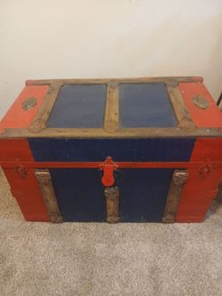 Old trunk