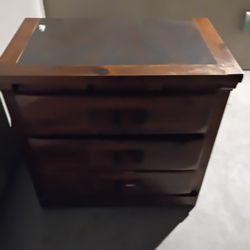 Small Dresser 