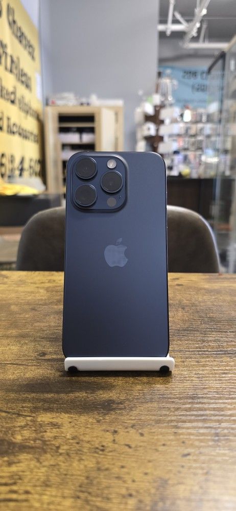 IPhone 15 Pro 5G Unlocked 256gb