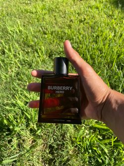 Burberry Hero Parfum Intense
