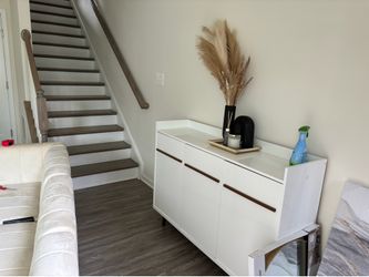 Storage cabinet