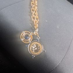 White House Black Market Necklace :)