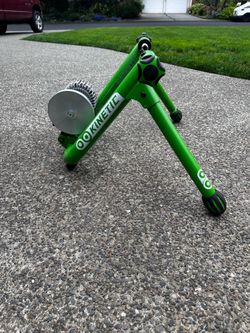 Kinetic bike trainer