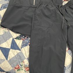 Xl Woman’s Scrub Set