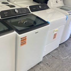 Whirlpool Washer And Gas Dryer