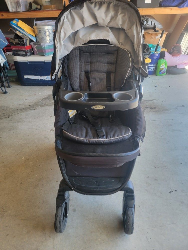 Graco Click Connect Travel System – Stroller + Car Seat + Base - $130 OBO