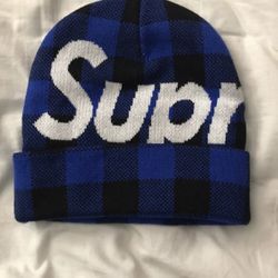 BRAND NEW DEADSTOCK SUPREME BEANIE PLAID BLUE