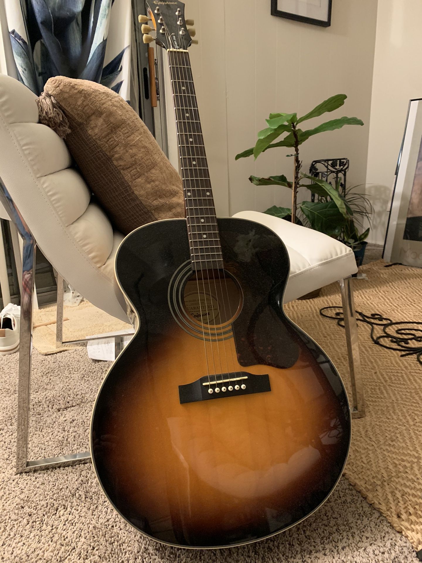 Ephiphone Guitar