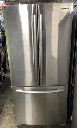 Stainless Samsung French Door Refrigerator with Twin Cooling