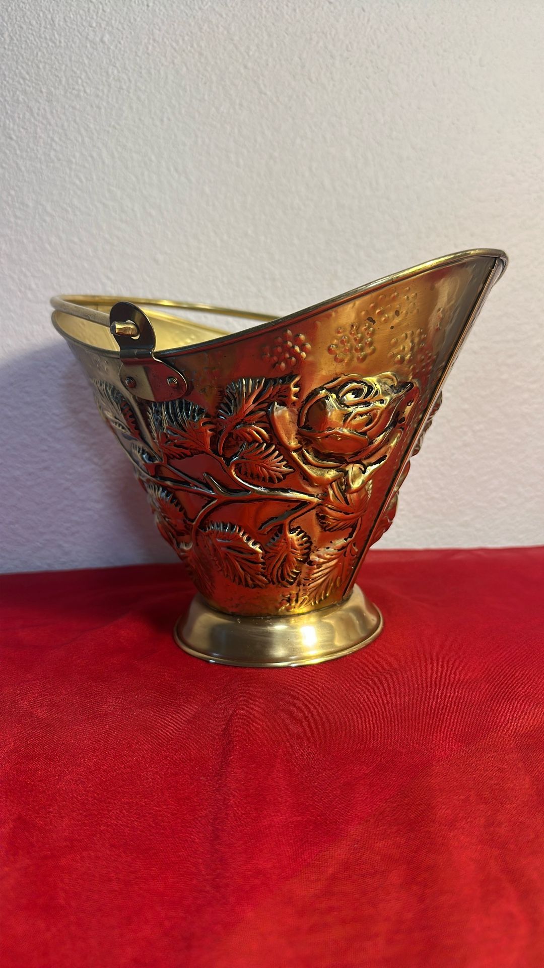 Vintage Brass bucket With Rose Vine / Black Accent