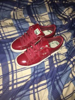 Pumas size 11 8/10 30$