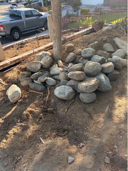 Landscape Boulders FREE