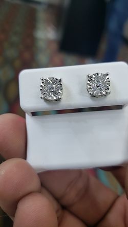 Diamond Earring