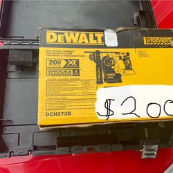 Brand New Dewalt   20v SDS XR Rotary Hammer. 3 App. Modes       DCH273      Tool Only       /w Free Tool Case 