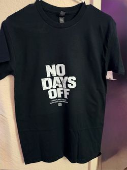 No Days Off Graphic T-Shirt Black