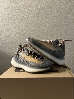 Yeezy 380 Mist Size 5