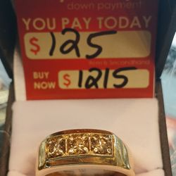 14k Gold Ring 