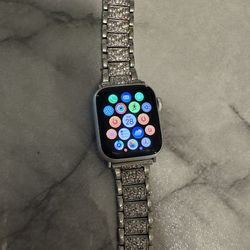 Apple Watch SE 