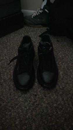 used alexander mcqueens size 8.5/9