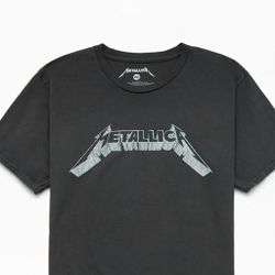 Brand New Metallica shirt 