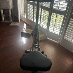 The Sportsroyals Squat Machine