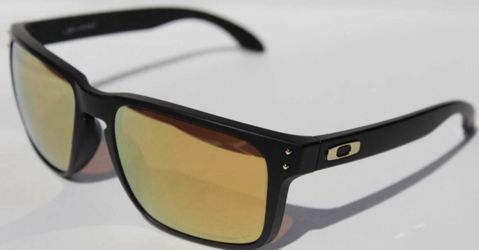Oakley Holbrook Sunglasses New In Box