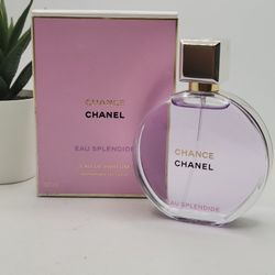 CHANEL
 
CHANCE EAU SPLENDIDE Eau de Parfum

1.7 fl 