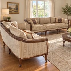 ✨Vintage-Style Sofa & Loveseat Set – Carved Wood Frames-Delivery Available