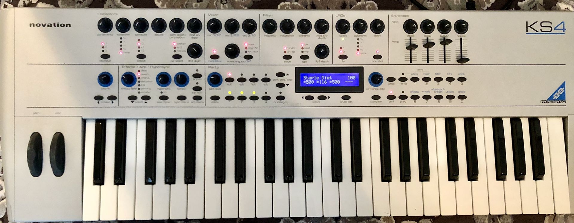Novation KS4 Synthesizer
