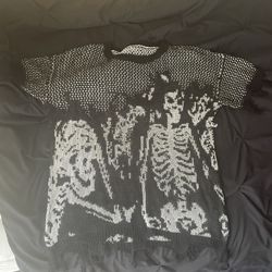 Mens Small Shirt 25$