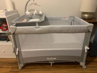Gaive Children’s Play Pen for sale