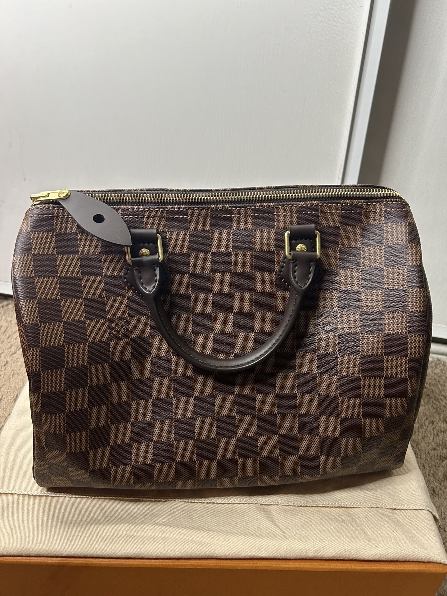 Louis Vuitton Speedy 30