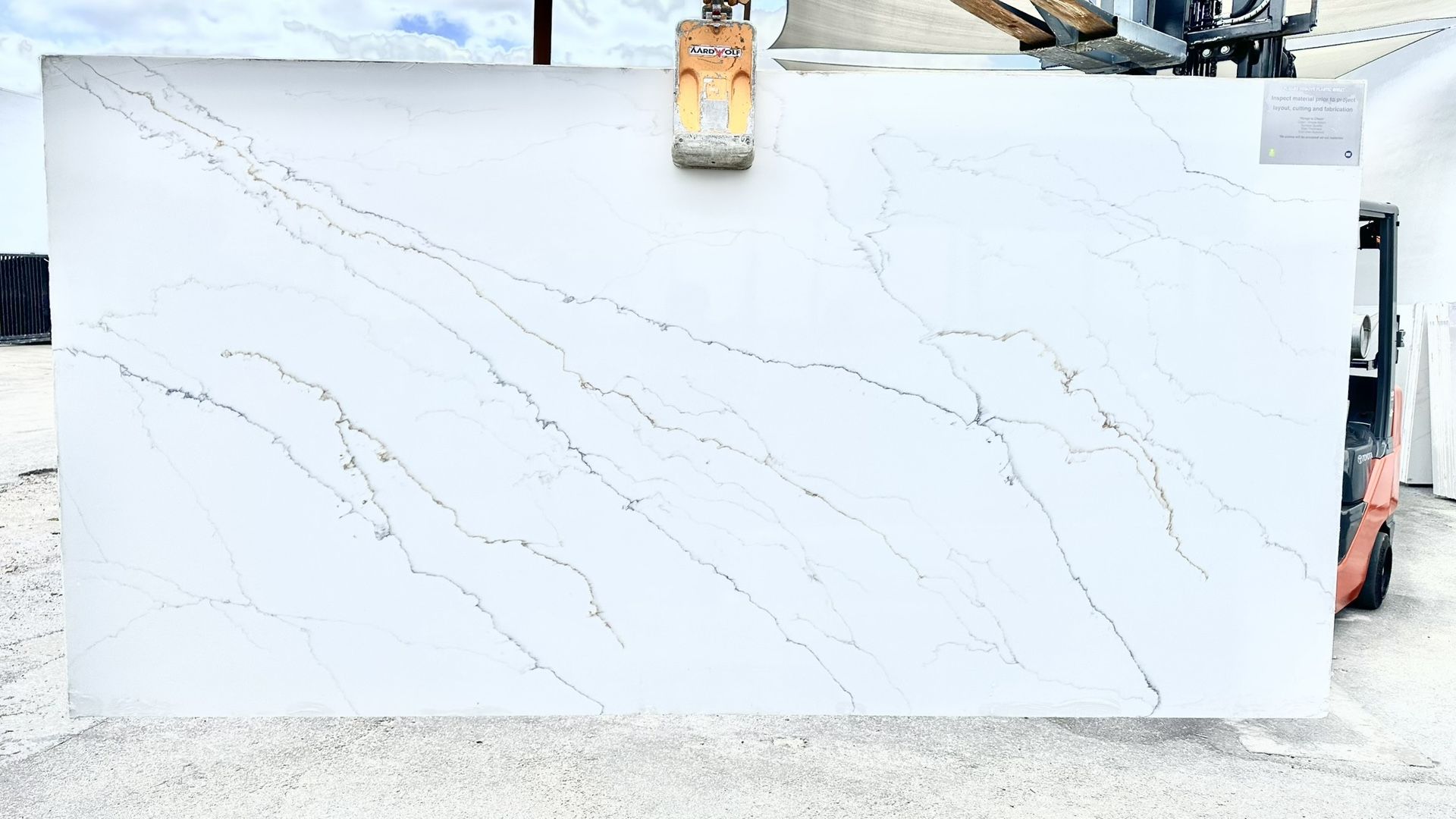 CALACATTA QUARTZ JUMBO SLABS LINCOLN GRAY 127X64 2CM FOR KITCHEN