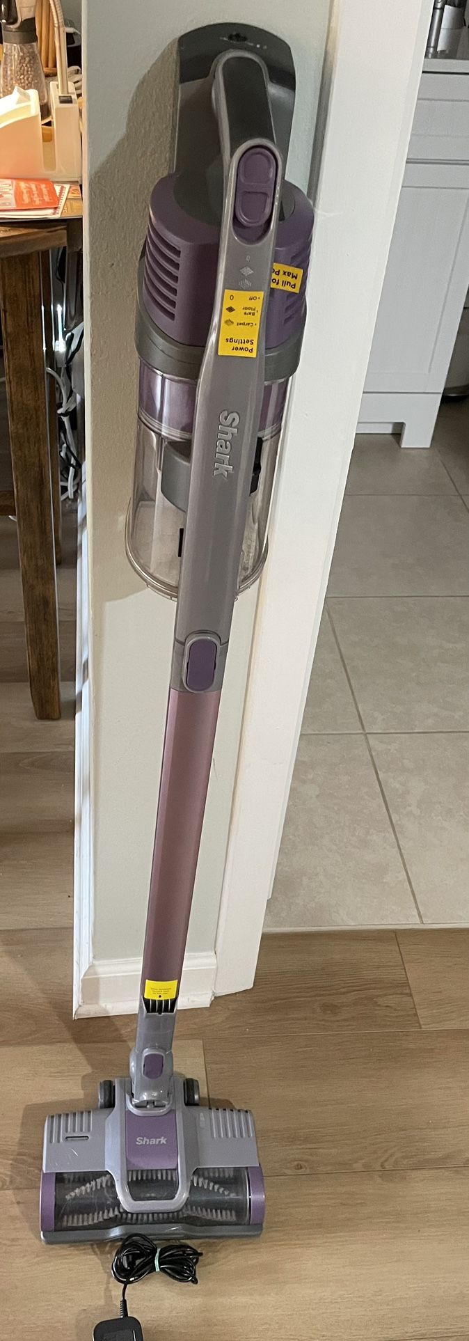 SHARK IMPACT CORDLESS VACUUM CLEANER
