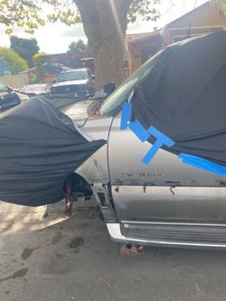 Free 2003 Cadillac Escalade