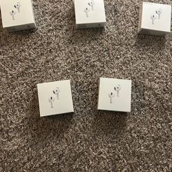 AirPod 4’s