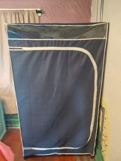 Portable closet