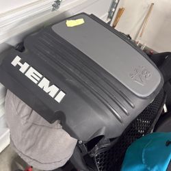 Hemi 5.7 L V8 Motor Cover ‘2010-2020